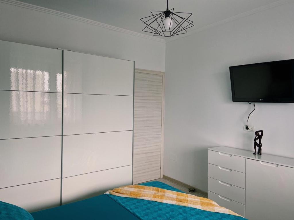 Peacock Apartament- Stefan Building Appartement Năvodari Buitenkant foto