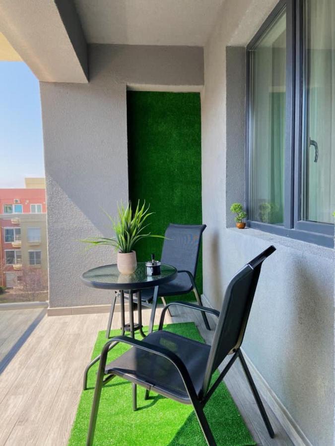 Peacock Apartament- Stefan Building Appartement Năvodari Buitenkant foto