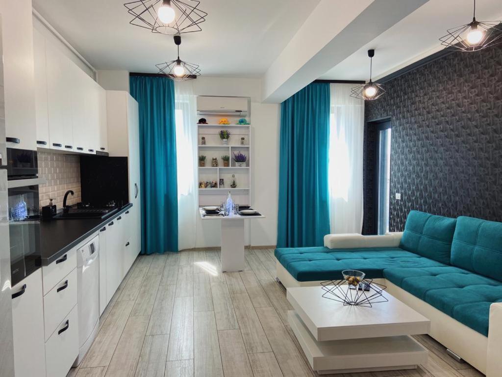 Peacock Apartament- Stefan Building Appartement Năvodari Buitenkant foto